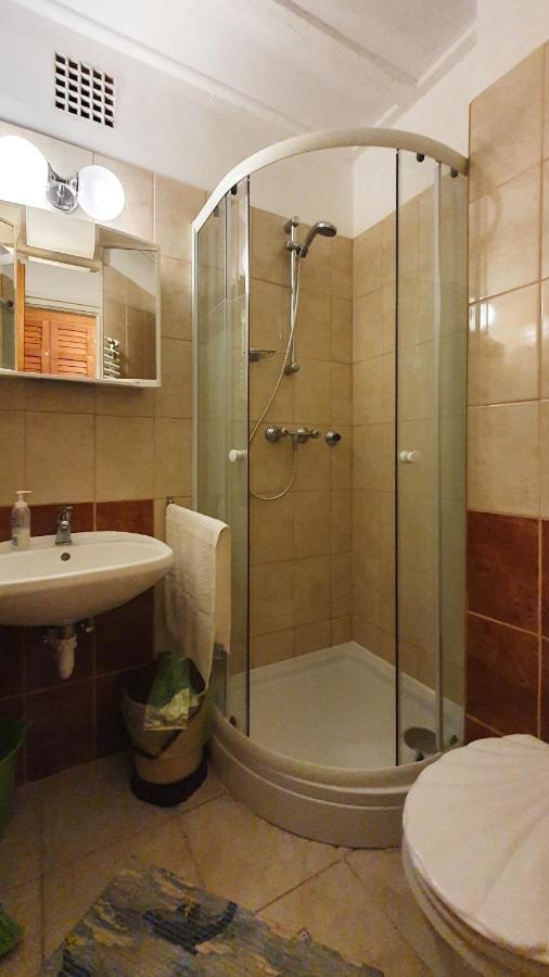 Harmonia Apartmanhaz 발라톤엘 외부 사진