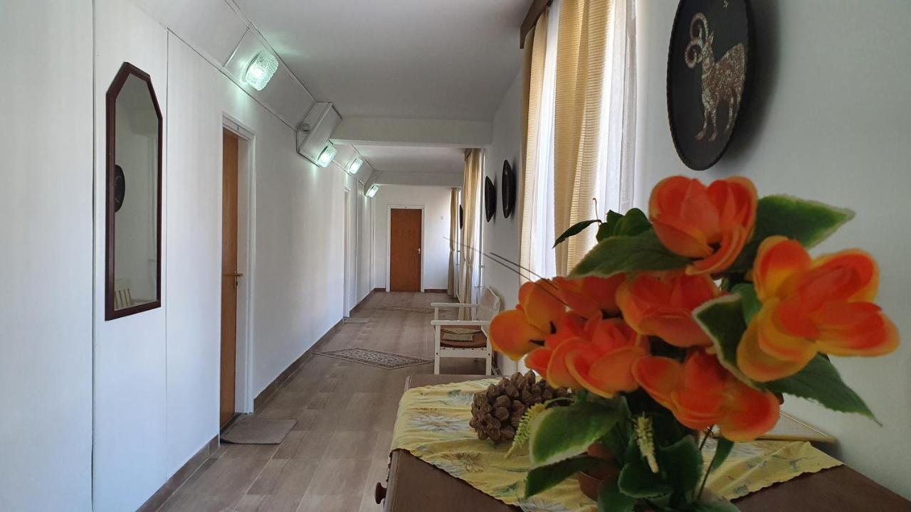 Harmonia Apartmanhaz 발라톤엘 외부 사진