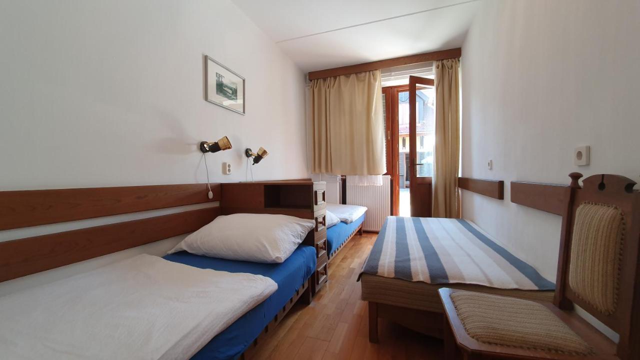 Harmonia Apartmanhaz 발라톤엘 외부 사진